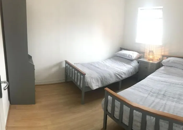 Beachfront Pet Friendly Townhouse, Stunning Views