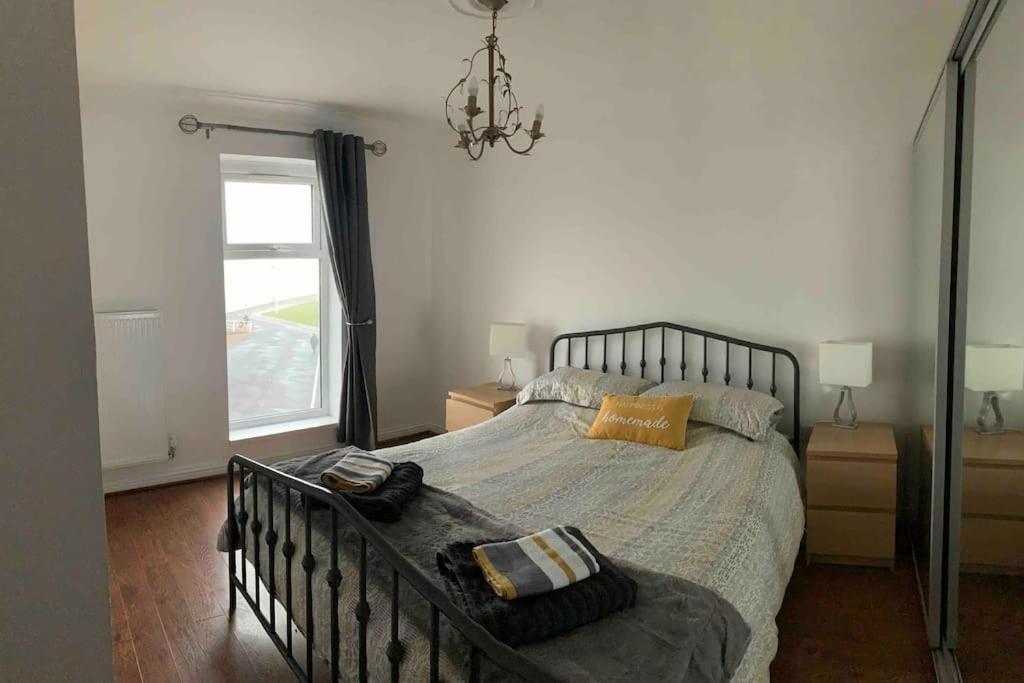 Holiday home Beachfront Pet Friendly Townhouse, Stunning Views