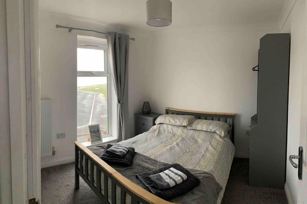 Holiday home Beachfront Pet Friendly Townhouse, Stunning Views *